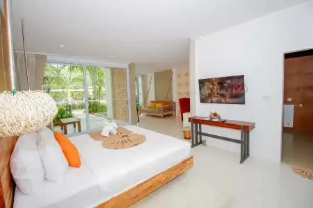 Summer Luxury Beach Resort and Spa - 8