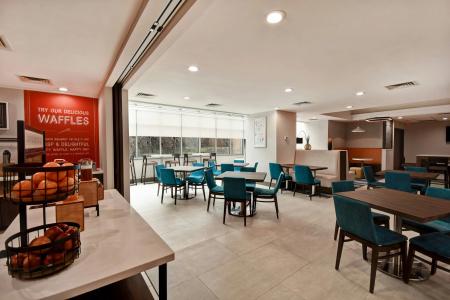 Hampton Inn NY-JFK - 32