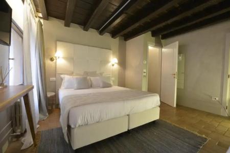 Venice Resort Airport - 17