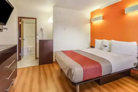 Motel 6 Lethbridge, AB - 39