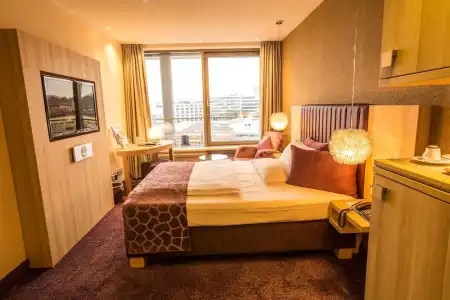 Top Hammer - Mainz Hauptbahnhof - 53