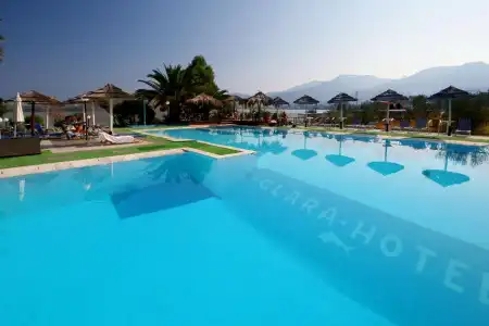 Clara Resort - 9