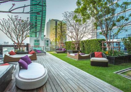 Mode Sathorn - 25