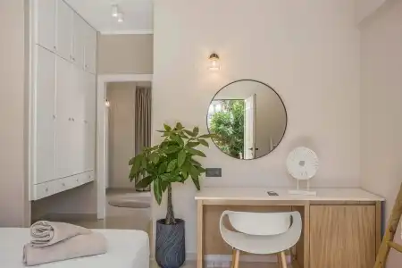 Notos Heights & Suites - 76