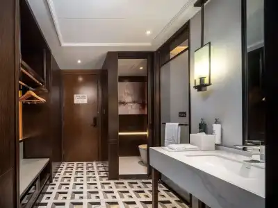 Hilton Garden Inn Guomao - 9