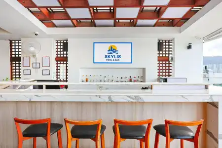 Days Inn by Wyndham Patong Beach Phuket - 22
