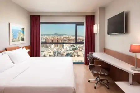 Four Points by Sheraton Barcelona Diagonal - 48