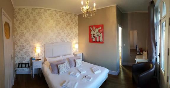 Le Castel Guesthouse - 36