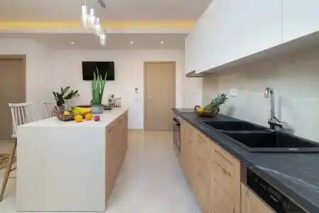 Aphrodite Studios & Apartments - 30
