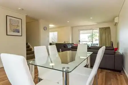 Ramada Hervey Bay - 75
