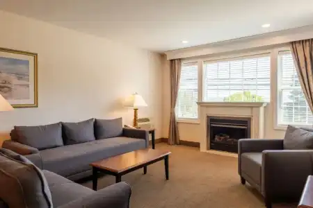 Ogunquit & Suites - 89