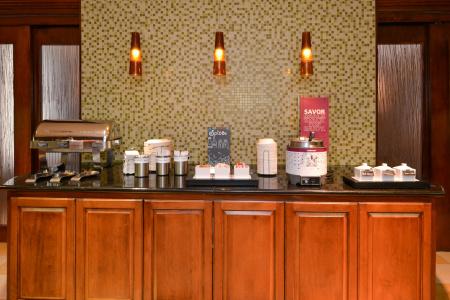 Hampton Inn & Suites Fredericksburg South - 23
