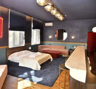 Amsterdam - 22