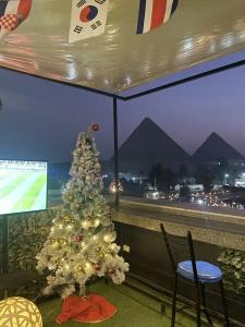 Turquoise Pyramids View - 32
