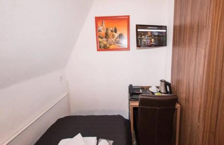 Und Restaurant Löwenbräu Köln - 56