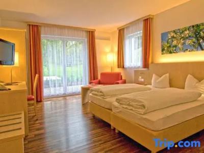 Austria Classic Heiligkreuz - - 59
