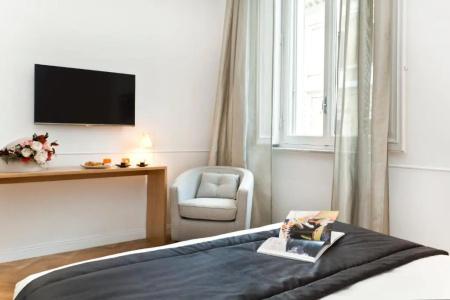 Vanity Navona - 43