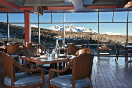 The Peaks Resort and Spa - 24