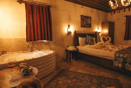 Tale Cave INN - 26