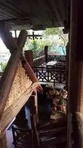 Ruean Mai Chai Khlong - 6