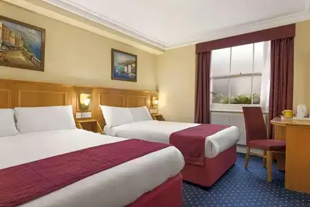 Days Inn by Wyndham London Hyde Park - 21