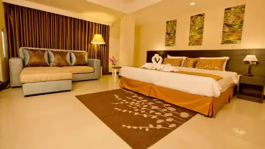 Sinsuvarn Airport Suite - 43