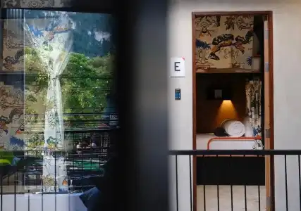 TAN Hostel x Cafe - Adults Only - 18