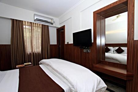 Empire International - Central Street - 22