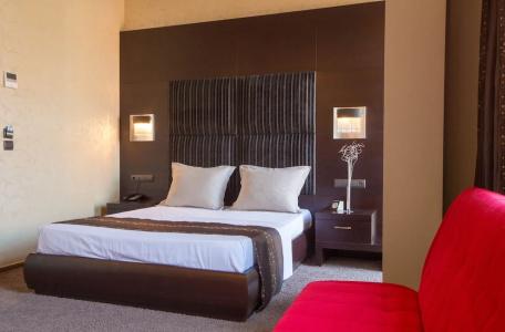 Aion Luxury - 25