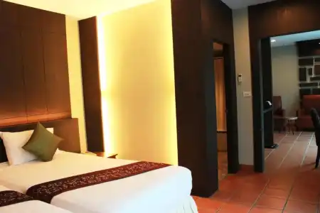 Hua Hin White Sand - 86