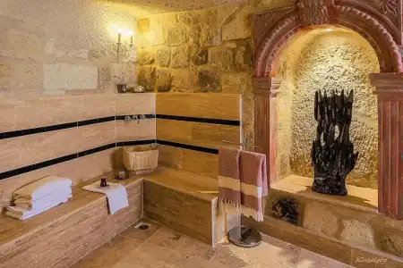 Hezen Cave - 75