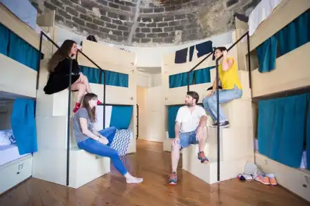 Nice Way Porto Hostel - 33