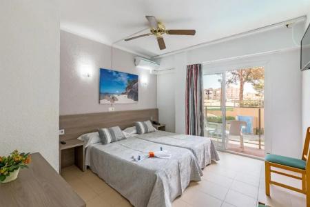 Costa Mediterraneo - Adults Only +16 - 79