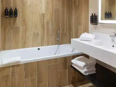 Mercure Namur - 85