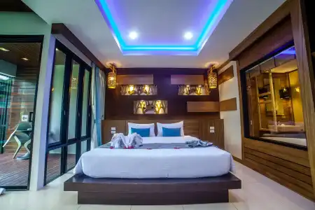 Phi Phi Don Chukit Resort - 13