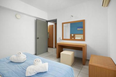 Acropolis Apartments - 3