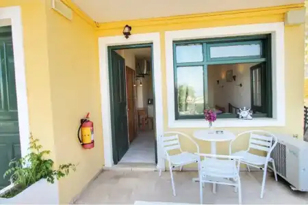 Avra Paradise Aparthotel - 54