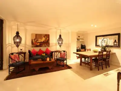 At Niman Conceptual Home - 19