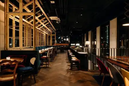 Ruby Louise Frankfurt by IHG - 6