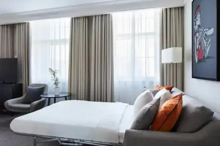 Bristol Marriott Royal - 79