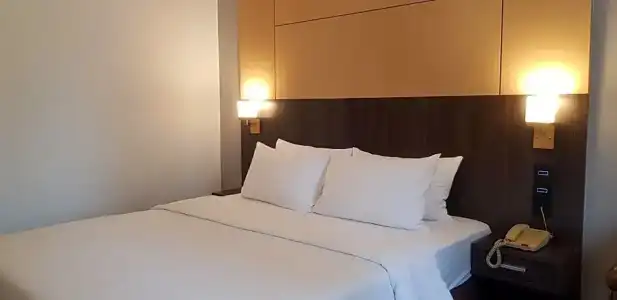 Ariston - 18