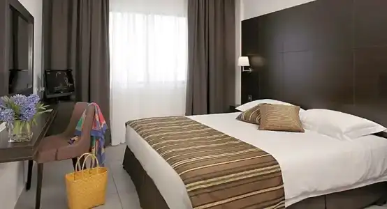 Anemi & Suites - 78