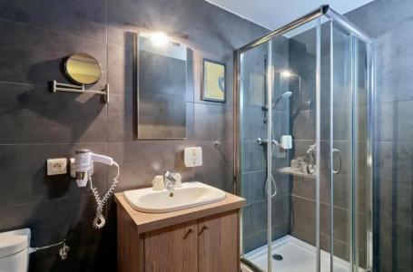 Adonis Strasbourg - 6