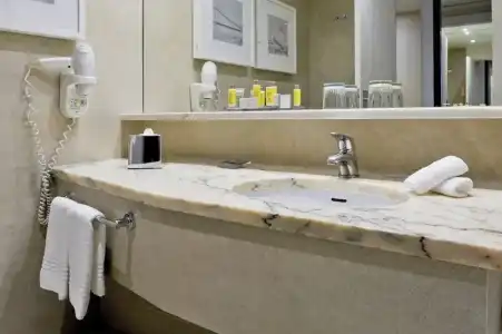 Lisbon Marriott - 55