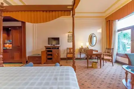 The Oberoi Grand Kolkata - 112