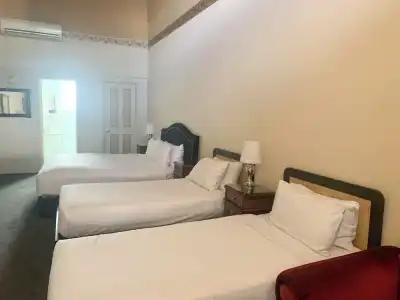 The Macquarie - 61