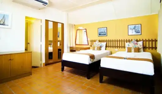 Lawana Escape Beach Resort - 51