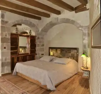 Seki Cavusin Suite - 5