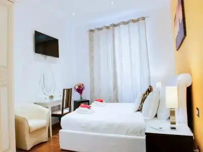 Lh Royal Suites - 27