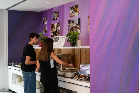 Yotel - 17